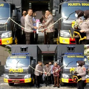 Pemkab Sidoarjo Memberikan Bantuan Dua Unit Truk Kepada Polresta Sidoarjo