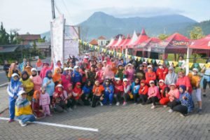 Anniversary Gekrafs Kota Batu Bersama Pemdes Sidomulyo Dan Warga, Gelaran Sidomulyo Floral Festival 2022