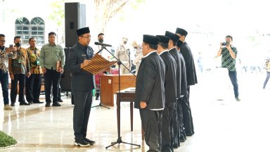 Ketua Baznas dan Empat Wakil Ketua Periode 2022 2027 di Lantik Bupati Sidoarjo