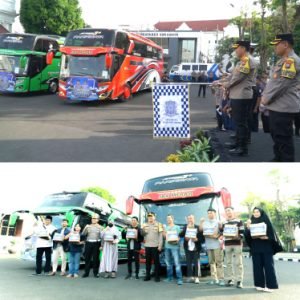 Kapolrestabes Surabaya, Berangkatkan Ratusan Orang Mudik Balik Asal Surabaya Kembali ke Jakarta