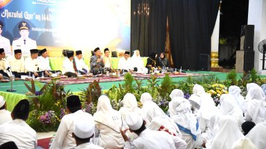 Bupati Bersama FKKTPQ Kabupaten Sidoarjo Gelar Peringatan Malam Nuzulul Quran