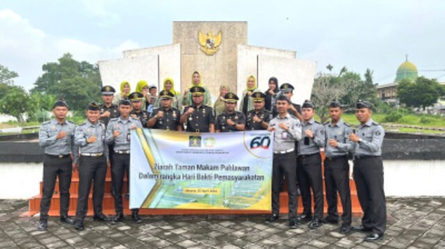 Rutan Kelas IIB Bangkalan, Laksanakan Ziarah dan Tabur Bunga di Taman Makam Pahlawan