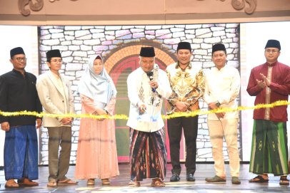 Plt. Bupati Sidoarjo Apresiasi Pagelaran Seni Santri Pesantren Modern Al-Amanah