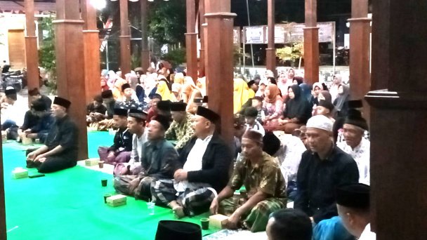 Dempelan Bersholawat Meriahkan Perayaan Kemerdekaan RI ke-79