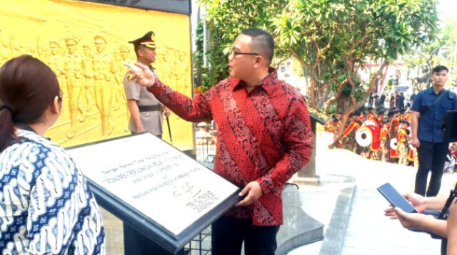 Kota Pahlawan Jadi Tuan Rumah Upacara Hari Juang Polri: Eri Cahyadi, Tegaskan Sejarah Kepahlawanan