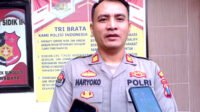 Viral !, Video Polwan Menegur Pria di Warung Kaki Lima: Polrestabes Surabaya Berikan Klarifikasi