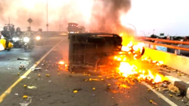 Kecelakaan Maut di Jembatan Ploso Jombang, Satu Orang Tewas di Lokasi Kejadian