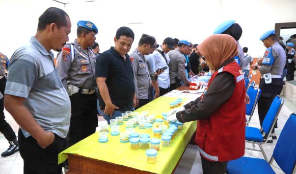 Antisipasi Penyalahgunaan Narkoba, Polres Jombang Gelar Tes Urine Dadakan