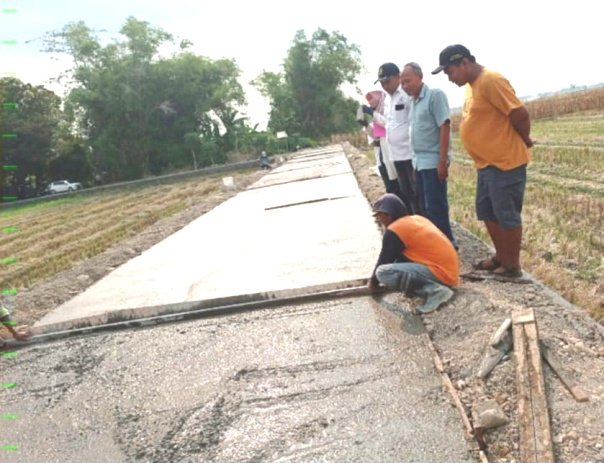 Perkim Kabupaten Jombang melakukan program pembangunan antar desa di kecamatan megaluh Jombang 