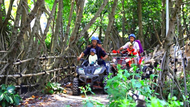 Libur Imlek 2025, DKPP Surabaya Gelar Event Seru di Adventureland Romokalisari