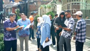 PN Surabaya Gelar Sidang Pemeriksaan Setempat di Lokasi Objek Tanah Alm. Troenodjojo Ngasimin