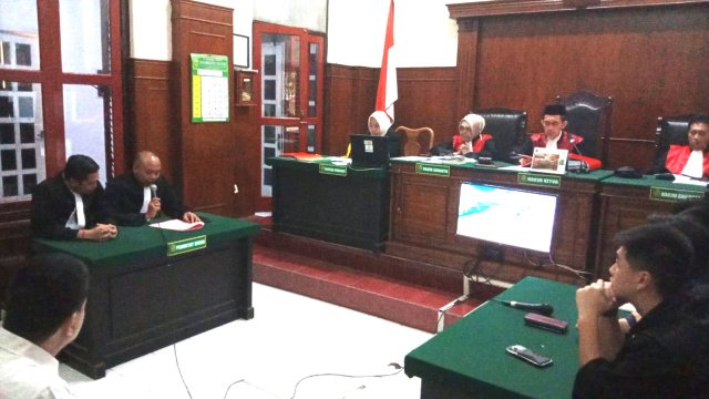 Sidang Perdana Dugaan Perundungan Siswa SMA Gloria 2, Ivan Sugianto Dituntut 10 Bulan Penjara