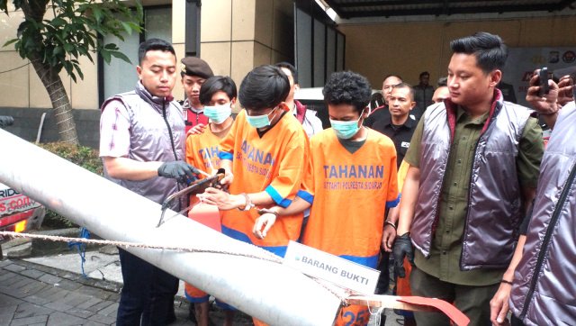 Polresta Sidoarjo Ungkap Kasus Pencurian Pipa Stainless di PT Tjiwi Kimia, Empat Pelaku Diamankan