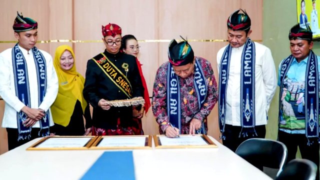 SMPN 1 Lamongan Terapkan Sekolah Digital dan Pembelajaran STEAM, Bupati: Anak Harus Siap Hadapi Transformasi Teknologi