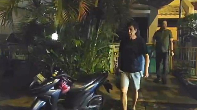 Buron 5 Tahun, Terpidana KDRT Eka Sugondo Ditangkap Tim Kejari Surabaya di Lontar