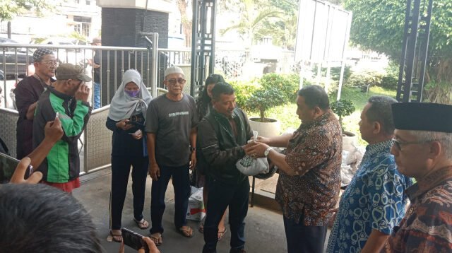 Hari Raya Idul Adha 1447 Hijriah, Pengadilan Tinggi Surabaya Laksanakan Penyembelihan dan Pembagian Daging Qurban