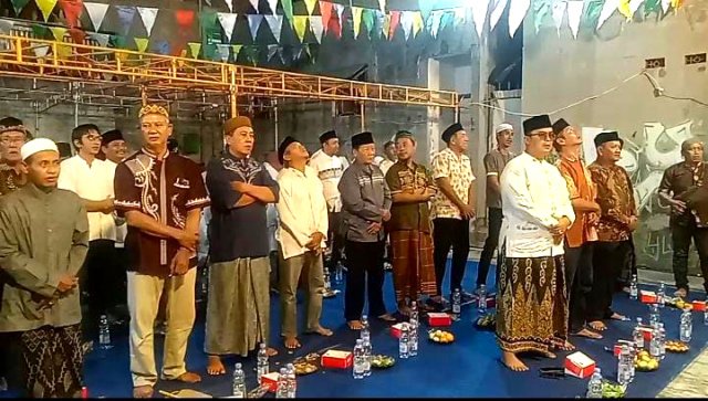 Maulid Nabi 1448 H di Banyurip Wetan, Warga RT 09 Perkuat Silaturahmi dan Gotong Royong